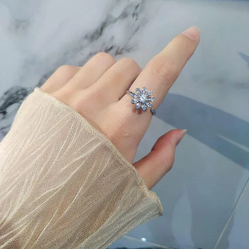 Miniatura 2 de Daisy Flower Spinner - Anillo abierto con circonita cúbica ajustable alivio del estrés anillos para los dedos antiansiedad preocupación promesa amor