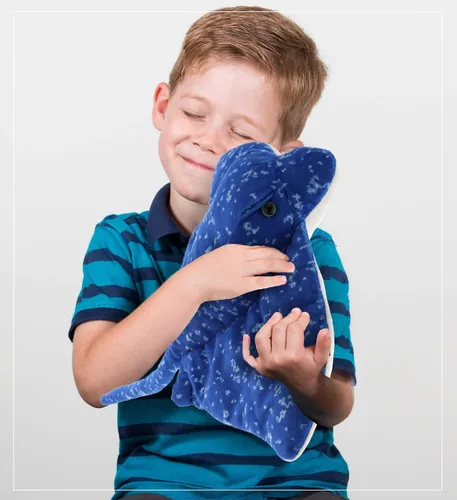 Miniatura 7 de DolliBu Raya Azul Moteada de Peluche - Juguete de Animal de Peluche Raya Súper Suave, Colección Salvaje Regalo de Peluche del Océano para Niños