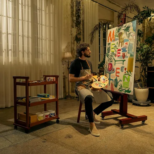 Miniatura 6 de MEEDEN Caballete de pintura resistente: Caballete grande profesional de madera de haya maciza sostiene arte de lienzo hasta 71" de alto - Se inclina