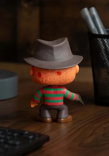 Miniatura 3 de Figura de acción Funko de Freddy Krueger, de Pop Movies