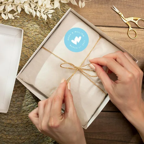 Miniatura 3 de Andaz Press Etiquetas personalizadas de gota de chocolate para boda, nombres y fecha redondos de novios, azul bebé, paquete de 240, personalizadas