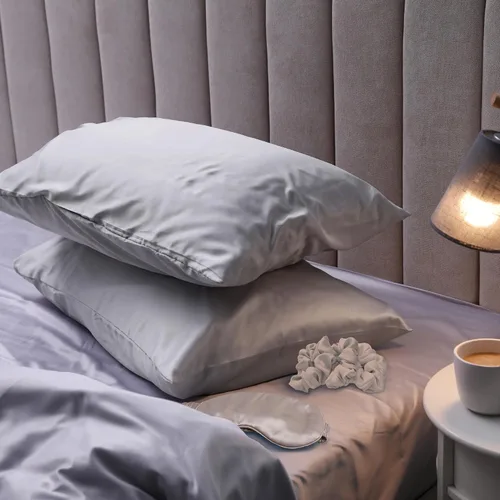 Miniatura 8 de Cathay Home Juego de accesorios de ropa de cama de satén, fundas de almohada, máscara de ojos, coleteros - Suave como la seda - Resistente a
