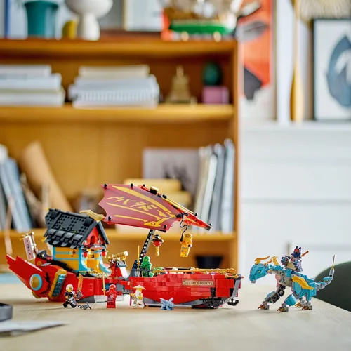 Miniatura 9 de LEGO NINJAGO Destiny’s Bounty – Carrera Contra el Tiempo 71797 - Juego de construcción de juguete con una nave aérea ninja, 2 dragones y 6 Rojo