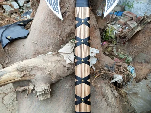 Miniatura 5 de Hacha vikinga de doble cabeza forjada a mano – Hacha de batalla de acero al carbono Odin de 27 pulgadas con mango de madera envuelto en cuero