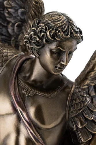 Miniatura 5 de Estatua de escritorio de San Miguel Arcángel.