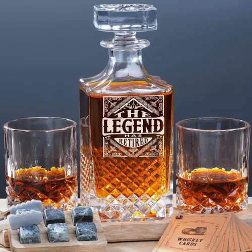 Miniatura 15 de PONPUR Regalos para hombres y papá, rellenos de calcetines, juego de decantador de whisky con 2 vasos, regalo único y genial de cumpleaños para papá