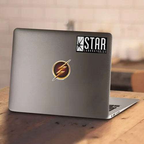 Miniatura 4 de Popfunk Classic Flash Star Labs Superhero S.T.A.R. Laboratories - Camiseta