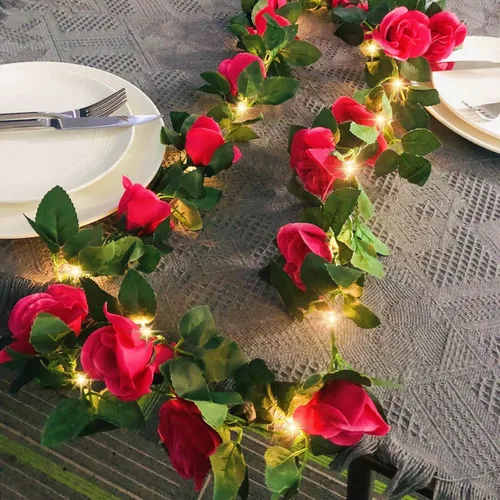 Miniatura 13 de Guirnalda de luces artificiales de vid de rosas de 7.5 pies, funciona con pilas, guirnalda de flores de rosas para San Valentín, boda, dormitorio