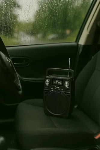 Miniatura 2 de SuperSonic Radio portátil Bluetooth de 4 bandas, negro (SC-1390BT)