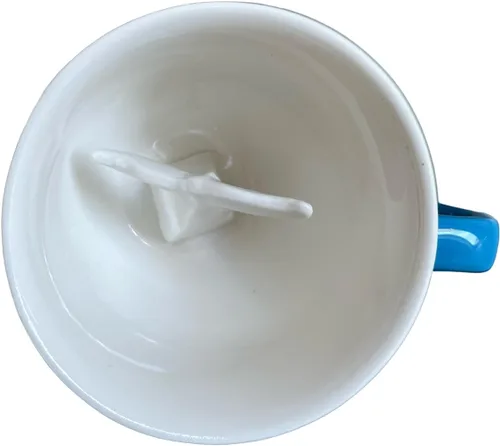 Miniatura 2 de Creature Cups - Taza de cerámica de cola de ballena - Taza de café azul océano de 11 oz con cola de ballena 3D oculta en el interior Cola de ballena