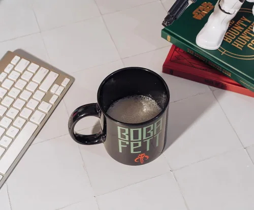 Miniatura 5 de Silver Buffalo Star Wars Boba Fett Helmet - Taza de café de cerámica, 20 onzas