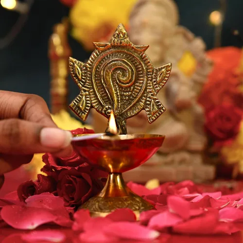 Miniatura 2 de Shankh Diya Deepam Vishnu Diya Shankhu Deepam Lámpara tradicional profunda para Pooja Aarti Templo Mandir Decoración Decoración y Regalo