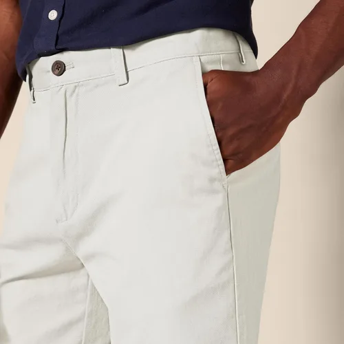 Miniatura 5 de Tienda Essentials Mens Slim-Fit 7" Chino Shorts