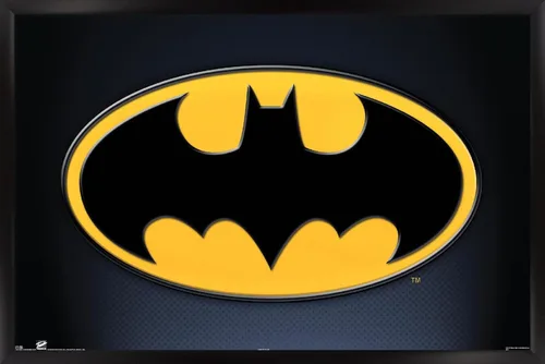 Miniatura 15 de Trends International DC Comics - Póster de pared de Batman con símbolos, 14.725 x 22.375 pulgadas, versión enmarcada de madera de granero