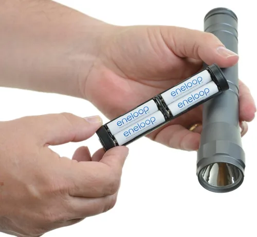 Miniatura 4 de Eneloop Panasonic K-KJ55MC84CZ Power Pack; 8AA, 4AA y batería avanzada de 3 horas cargador rápido y baterías recargables precargadas BK-4MCCA4BA AAA