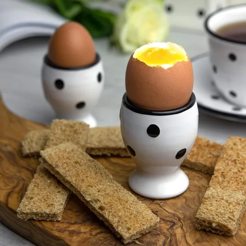 Miniatura 2 de City to Cottage Juego de 2 portavasos de cerámica para huevos, tazas suaves para huevos hervidos, soportes para huevos duros, taza para servir