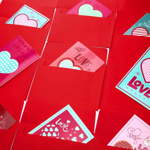Miniatura 5 de Zonon 48 tarjetas para el día de San Valentín con sobres, tarjetas de felicitación a granel para niños de 4 x 6 pulgadas, tarjetas postales de San