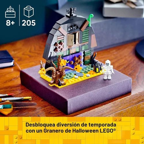 Miniatura 2 de LEGO - Juguete de construcción de granja de Halloween - Decoración de habitación y juego de rol para niños y niñas, a partir de 9 años - Juguetes