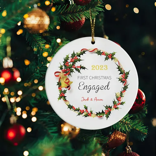 Miniatura 6 de Adorno personalizado para pareja comprometida 2024, primera Navidad para casados juntos comprometidos, adornos de Navidad personalizados, idea