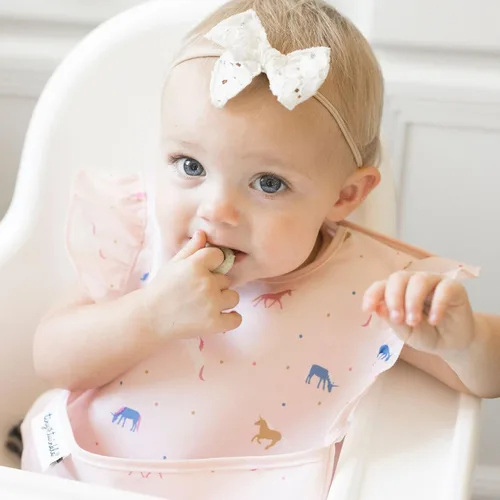 Miniatura 8 de Tiny Twinkle Baberos a prueba de derrames para bebés para comer Baberos impermeables y lavables para niños pequeños con bolsillo para todo Juego