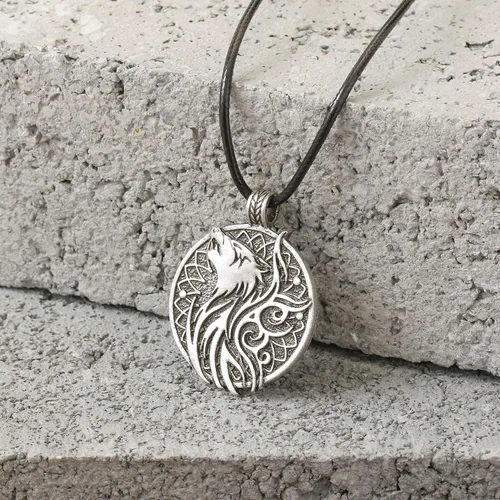 Miniatura 8 de HAQUIL Collar de lobo, colgante redondo de medallón de lobo, cordón de piel sintética, regalo de joyería de lobo para hombres