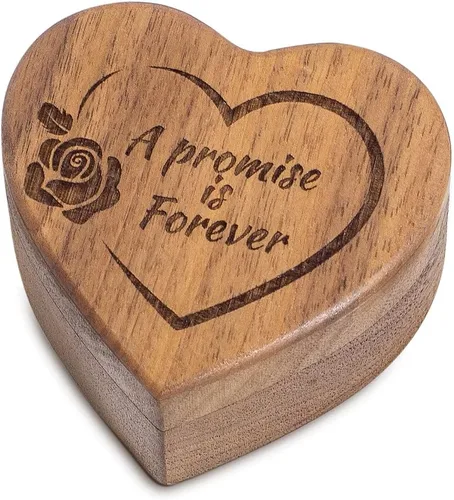 Miniatura 3 de Wislist Caja para anillo de compromiso de madera con forma de corazón grabado para propuesta de boda