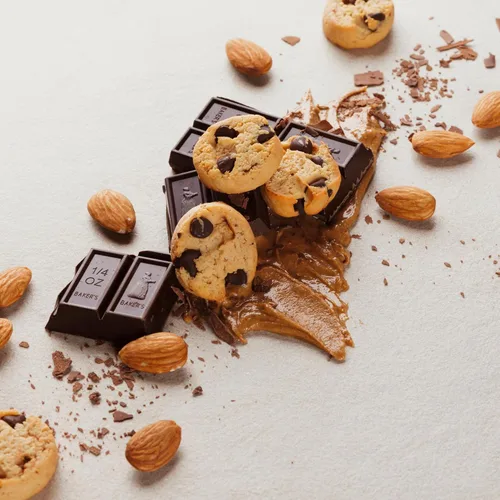 Miniatura 5 de HighKey Galletas con chispas de chocolate con proteínas, bajas en azúcar, alto en proteínas, paquete de 3, 2.25 onzas, galletas bajas