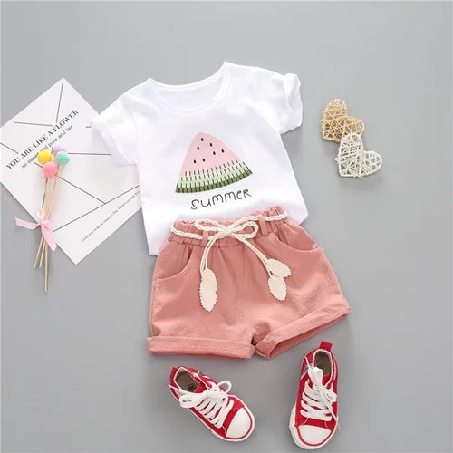 Miniatura 2 de YOUNGER TREE - Conjunto de camiseta y pantalones cortos de lino con cinturón, diseño de sandía