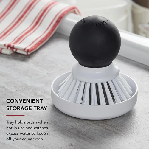 Miniatura 4 de KitchenAid Cepillo de palma con bandeja de platos para mantener las encimeras secas y limpias, cerdas de nailon duraderas para una limpieza Negro