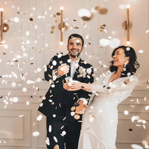 Miniatura 6 de Cañón de confeti blanco, paquete de 6 mini cañones de confeti para fiestas, confeti biodegradable para bodas, niños, cumpleaños, bodas, suministros