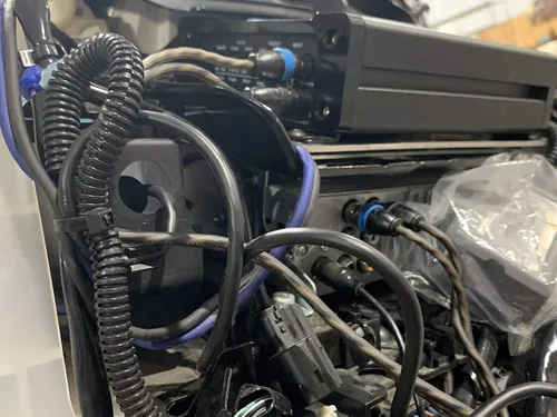 Miniatura 8 de Soporte de amplificador compatible con Harley Davidson. Soporte de amplificador grande para bicicletas de murciélago de 2014 a presentar para todos