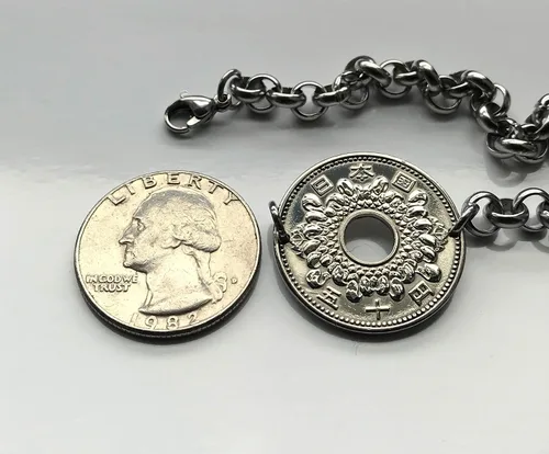 Miniatura 7 de 1963 Japan Nippon 50 Yen coin bracelet Chrysanthemum flower Tokyo Kobe Osaka Yokohama Fukuoka Sendai Nagoya Sapporo Okinawa Hiroshima Chiba Saitama