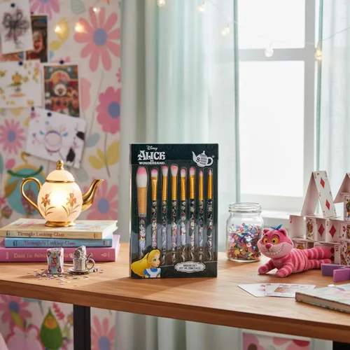 Miniatura 8 de Disney Alicia en el País de las Maravillas Juego de 8 brochas de maquillaje para sombra de ojos, iluminador, rubor, pelo suave, kit de maquillaje