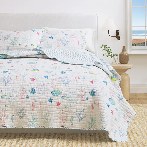 Miniatura 8 de Great Bay Home Juego de edredón costero, juego de ropa de cama náutica de 3 piezas tamaño King/California King, colcha reversible ligera para todas