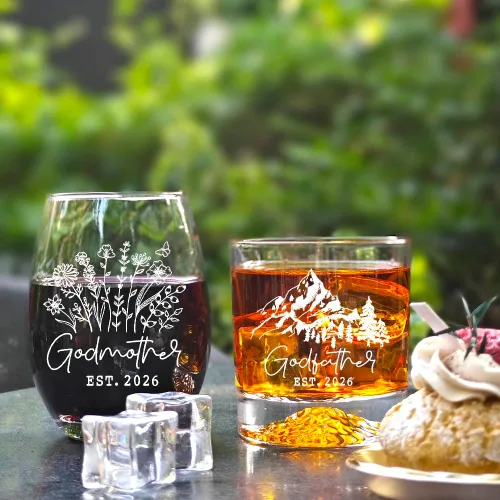 Miniatura 4 de Est 2026 - Juego de regalo de whisky de montaña y copa de vino de 15 onzas, anuncio de embarazo, Día de la Madre y del Padre, regalos de San