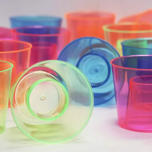 Miniatura 4 de Party Essentials Vasos bombarderos de plástico duro de 4 onzas, neón surtidos, 12