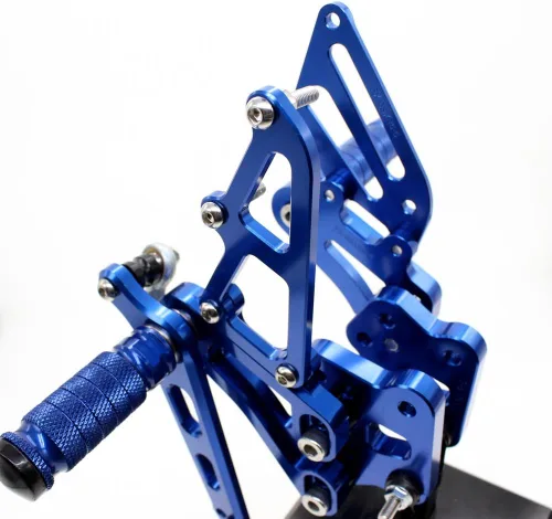 Miniatura 7 de FXCNC Juego de clavijas traseras CNC Billet para motocicleta, reposapiés totalmente ajustables, compatible con GSX-R GSXR 600 750 GSXR600 GSXR750