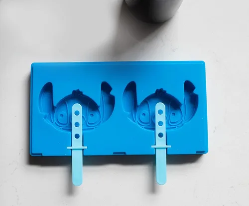 Miniatura 2 de Disney Lilo & Stitch - Molde para hacer paletas de hielo, bandeja de cubitos de hielo de silicona para congelador Artículos esenciales de cocina