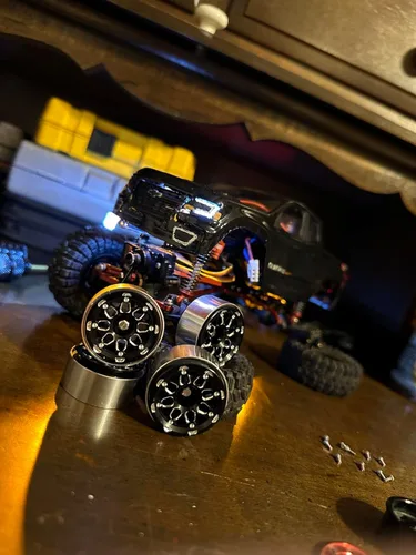 Miniatura 6 de Benedict Harry - Juego de 4 ruedas para llantas de oruga para 1/18 TRX4M TRX4-M Axial AX24 SCX24 Bronco Deadbolt C10 JLU Gladiator piezas de Negro