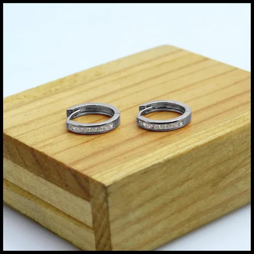 Miniatura 4 de Dazzlingrock Collection - Pendientes de aro pequeños de 0.433 in, plata de ley (0.15 quilates)