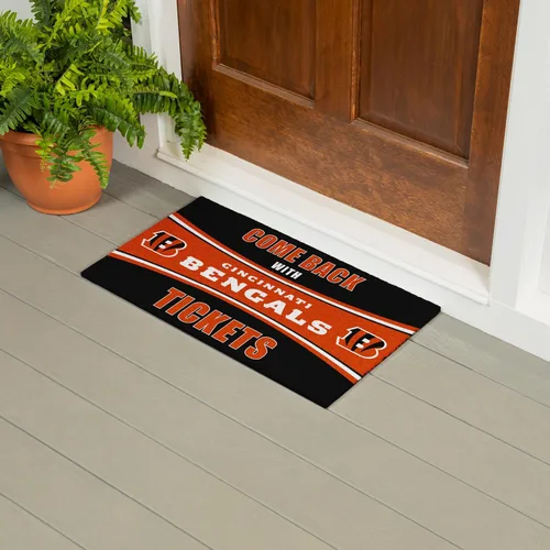 Miniatura 2 de Team Sports America NFL Cincinnati Bengals Entrada interior y exterior 28 x 16 pulgadas Parte trasera antideslizante Tapetes de bienvenida