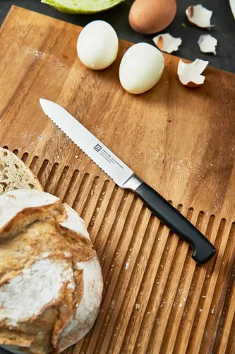 Miniatura 4 de Zwilling Cuchillo multiusos Four Stars, plata/negro