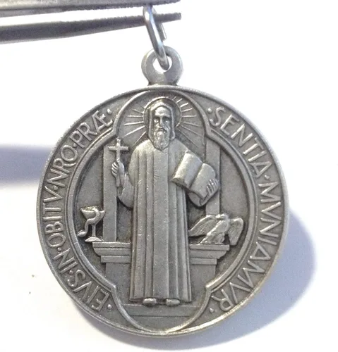 Miniatura 2 de I G J Medalla de San Benito Tamaño BIg 1.260in Hecho en alto relieve, Latón