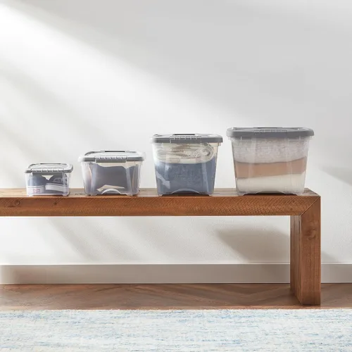 Miniatura 8 de Amazon Basics Contenedores de almacenamiento de plástico con tapas de cierre seguro, cubos organizadores apilables, transparente/gris, 5 cuartos