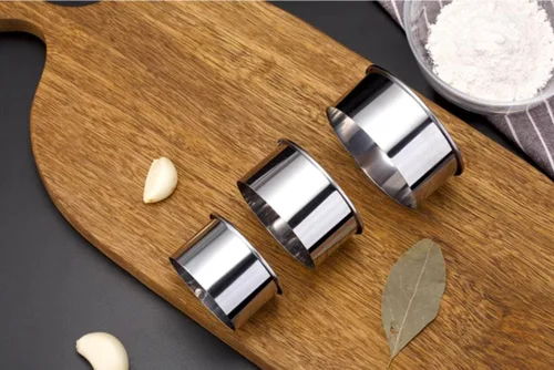 Miniatura 5 de Juego de 6 cortadores redondos de galletas – Moldes circulares de acero inoxidable para pasteles, galletas, albóndigas, pasteles, moldes de dona