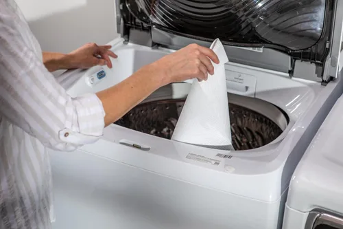 Miniatura 7 de Smooth Top EasyLiner para armarios y cajones - Fácil de instalar y cortar a medida - Papel para estantes y forro para cajones no adhesivo - Forro