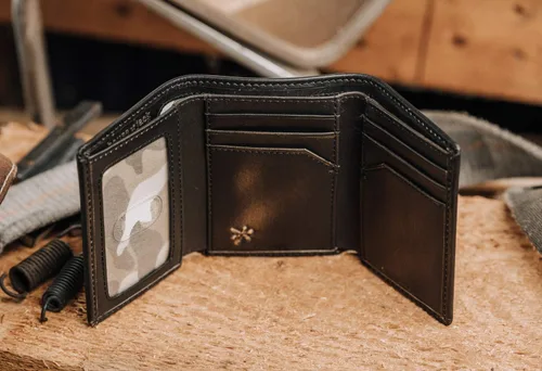 Miniatura 5 de House of Jack Co. Billetera triple Trifold de cuero para hombre Piel de vaca de grano completo con acabado pulido a mano Cartera