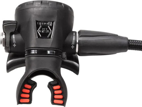 Miniatura 2 de Hollis 150LX DC7 Regulator - Black/Red, 22 lbs/10 kg