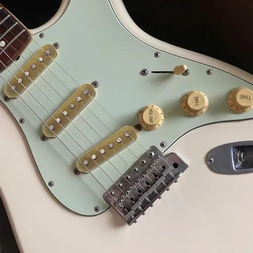 Miniatura 5 de Alnico 5 pastillas de guitarra, SSS Single Coil Pickups Guitar Neck/Middle/Bridge Pickup Cream para guitarra eléctrica Strat Squier (bronce)