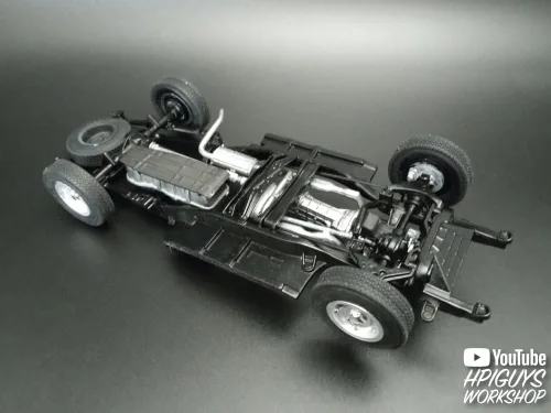 Miniatura 9 de AMT 1997 Ford F-150 4x4 Pickup Kit de modelo a escala 1:25